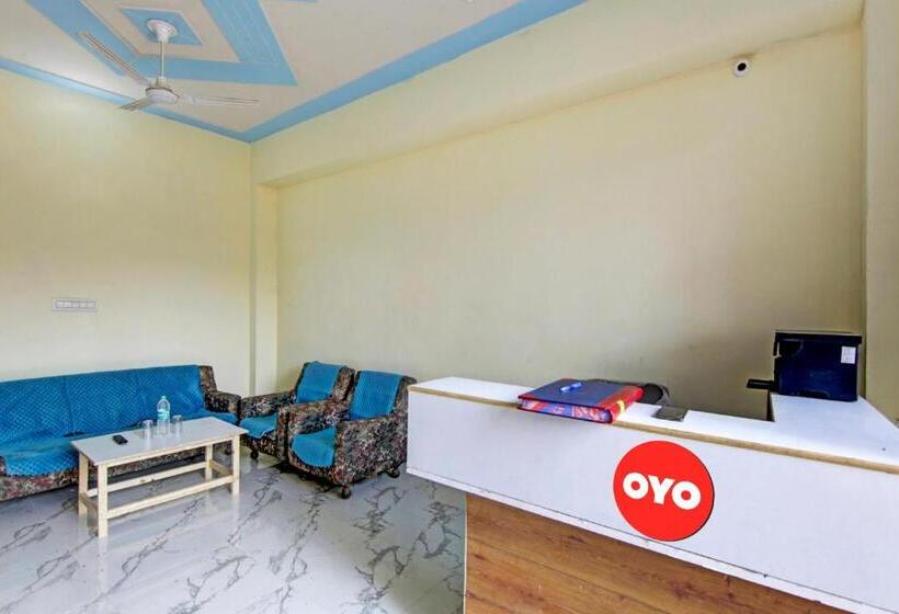 ホテル Oyo Flagship 81378 Dadri Stays