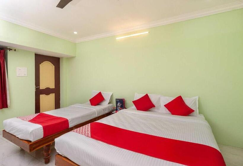 Отель O Seabreeze Residency