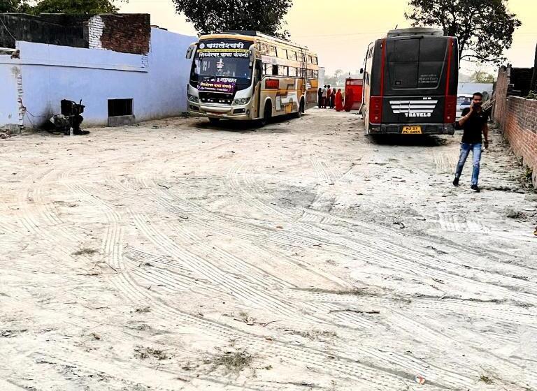 Отель Raghunandan Near Shree Ram Janambhumi