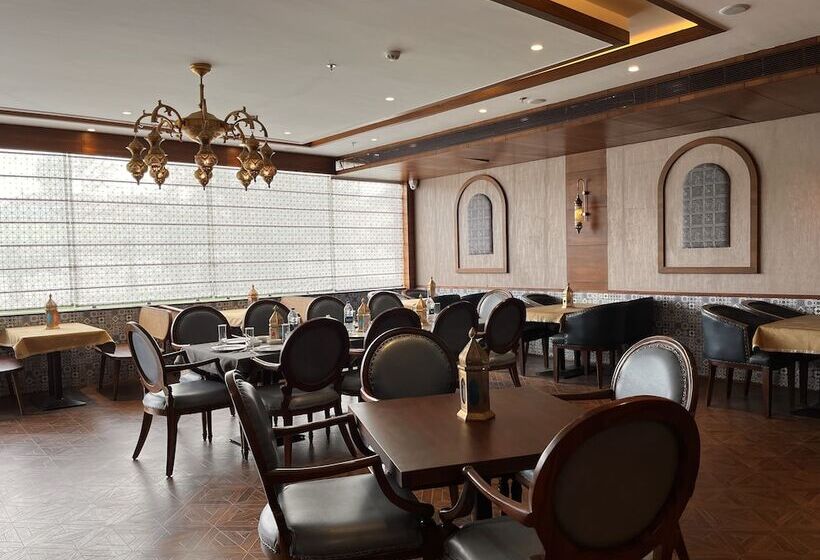 בית מלון כפרי Welcomheritage Grand, Srinagar