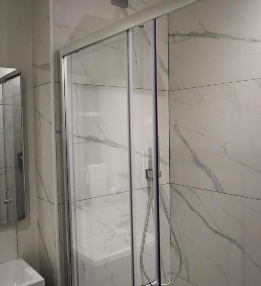 Moulton Lawn House B&b