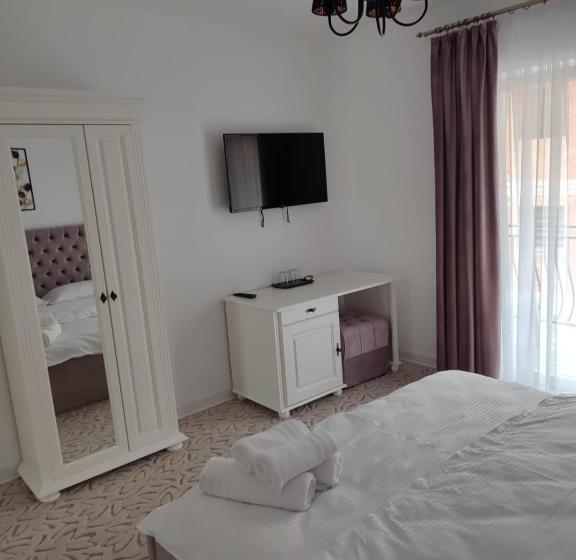 بنسيون Casa Anne