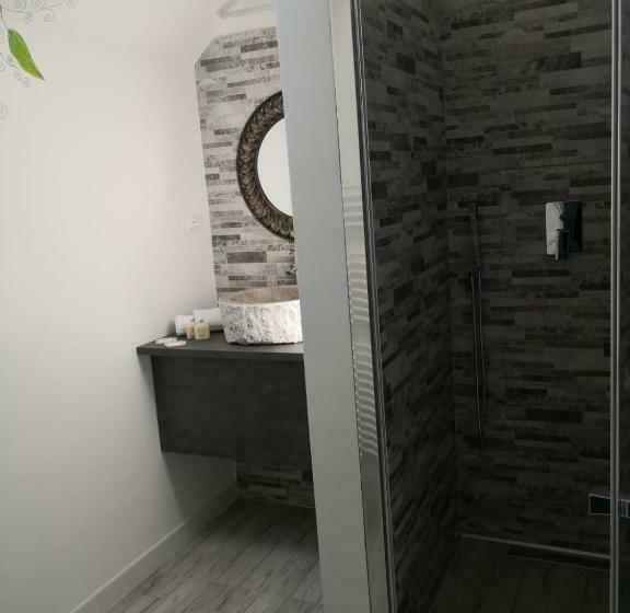 Пансион Cazare Casa Evelin