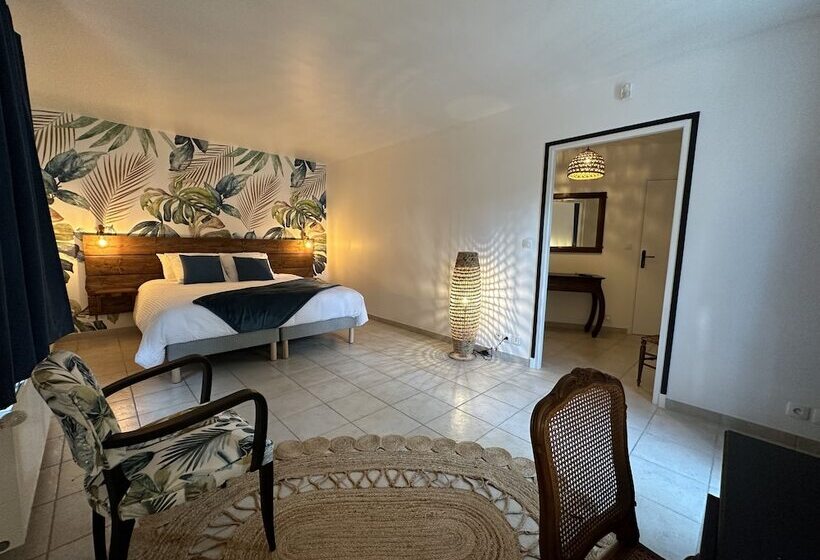 פנסיון Domaine De Couilleuse