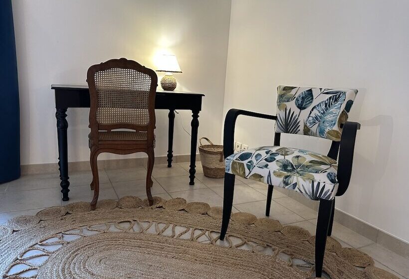 פנסיון Domaine De Couilleuse