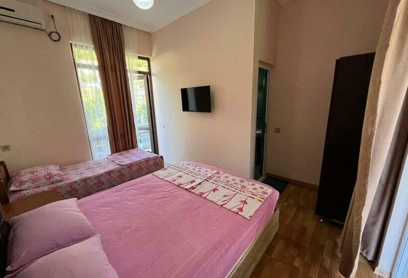 پانسیون Garden In Gonio Matata Motsikulis 58