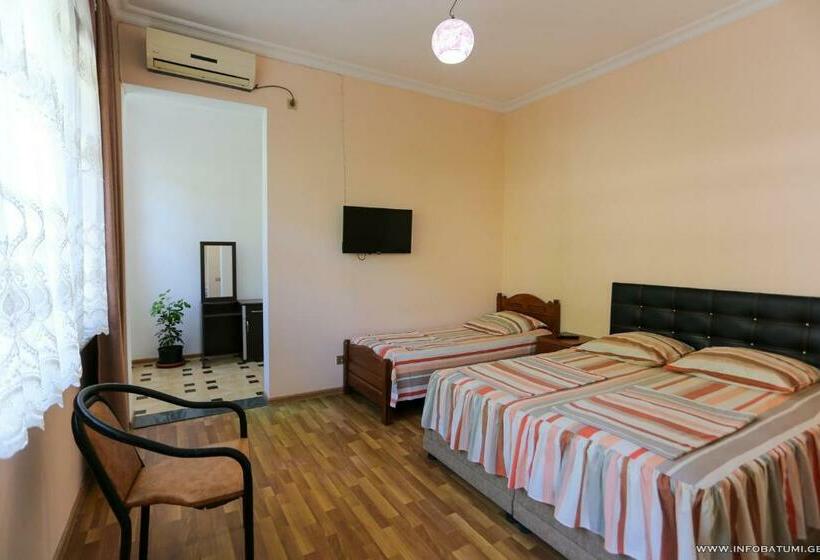 پانسیون Garden In Gonio Matata Motsikulis 58