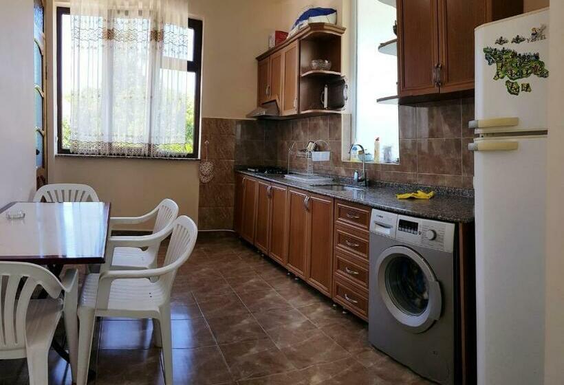 پانسیون Garden In Gonio Matata Motsikulis 58