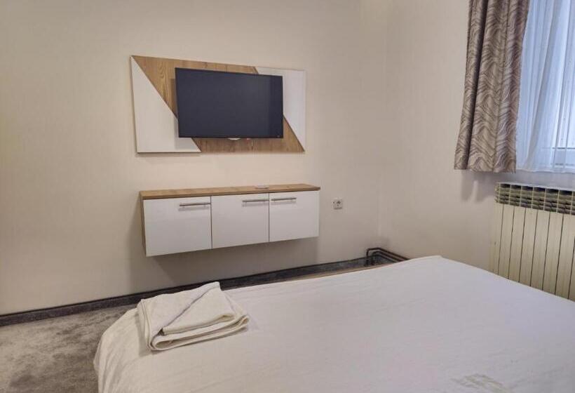 膳宿费 Guest House Star Gate