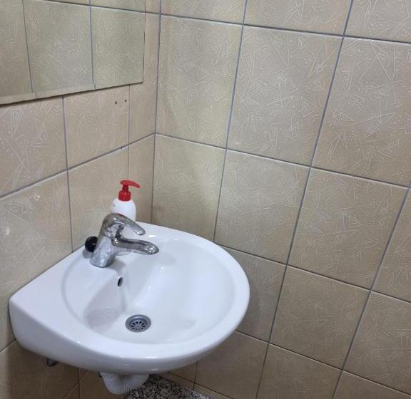 膳宿费 Guest House Star Gate