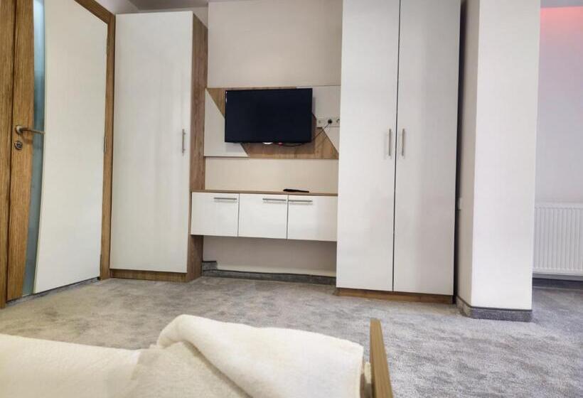 膳宿费 Guest House Star Gate