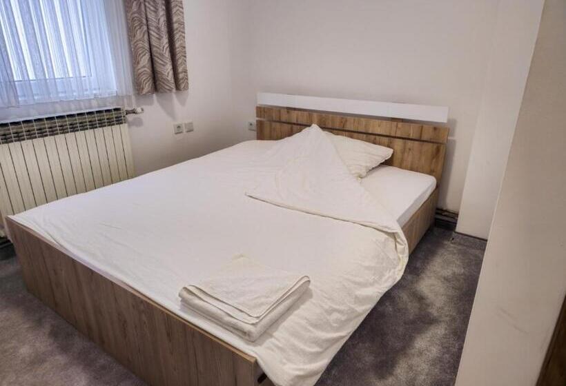 膳宿费 Guest House Star Gate