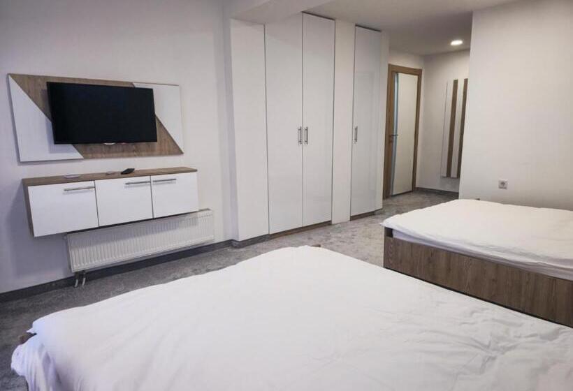 膳宿费 Guest House Star Gate