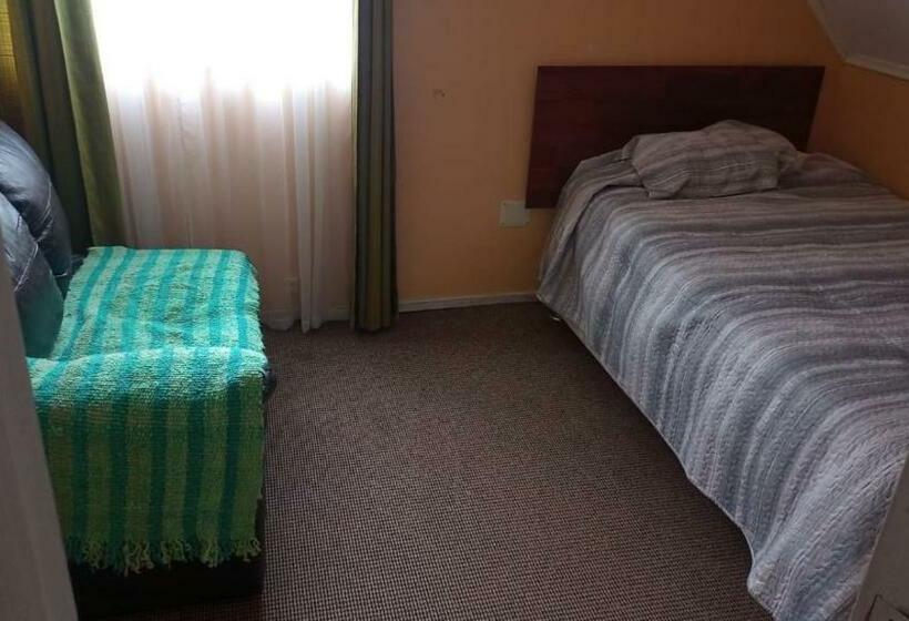 ペンション Cabanas Y Hostal Tepual Puerto Montt