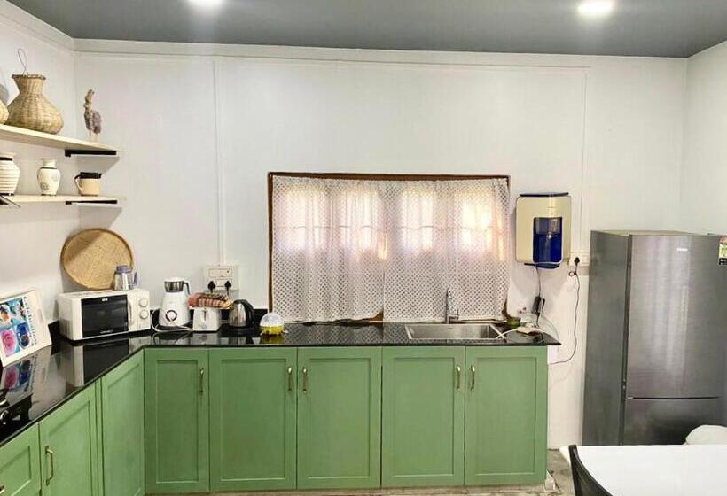 بنسيون Jetuka Villa   Sibsagar