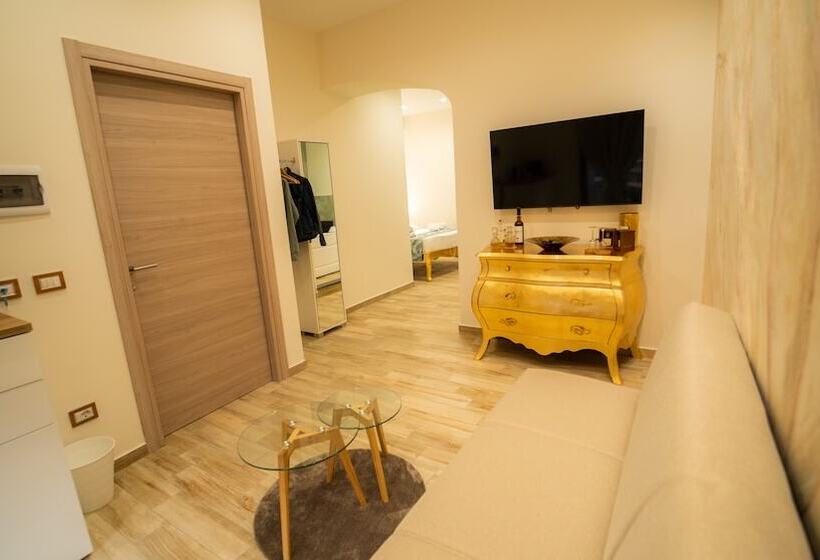 پانسیون Sensoria Naxos Suites