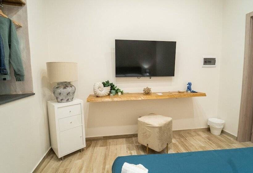 پانسیون Sensoria Naxos Suites