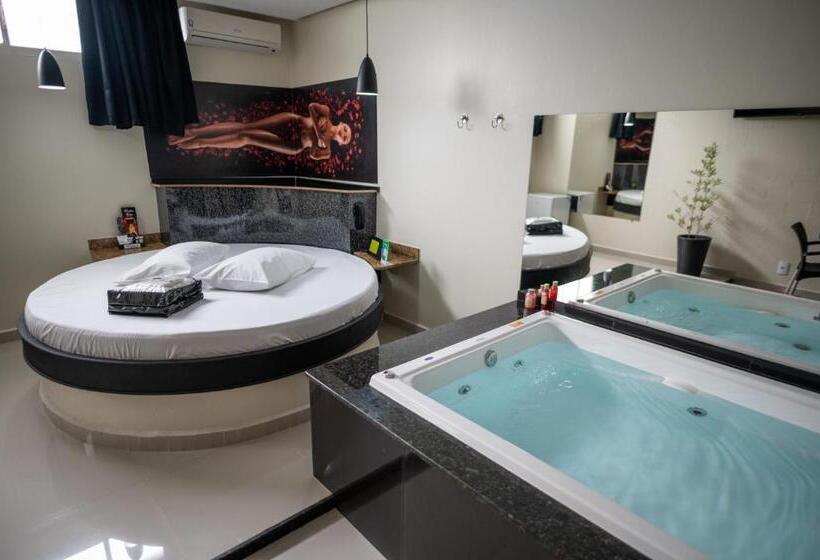 Prime Motel Americana