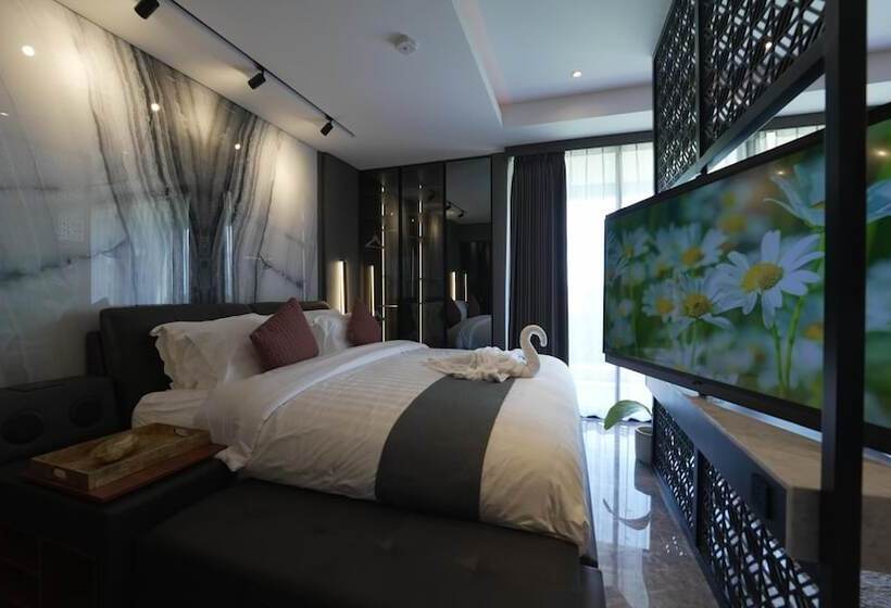 The One Umalas Signature