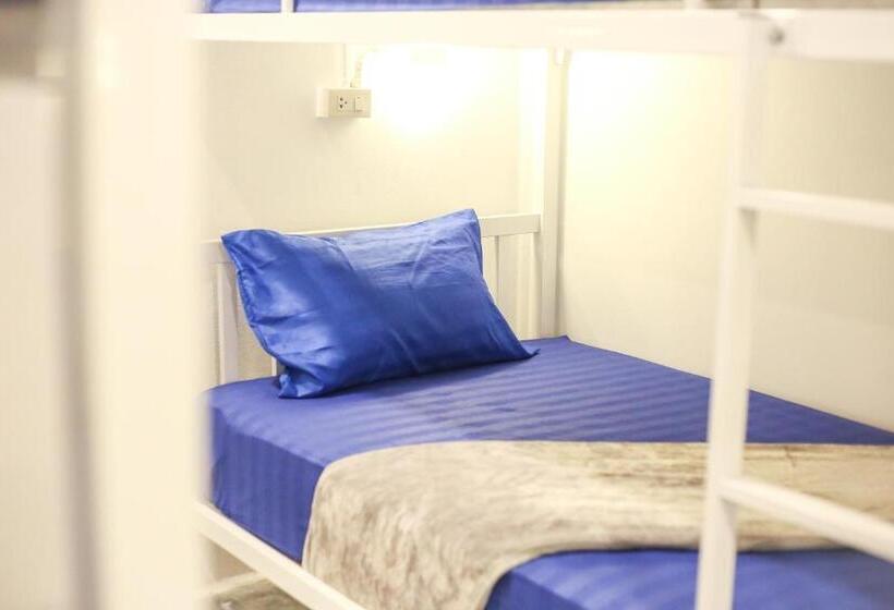 World Citizen Hostel