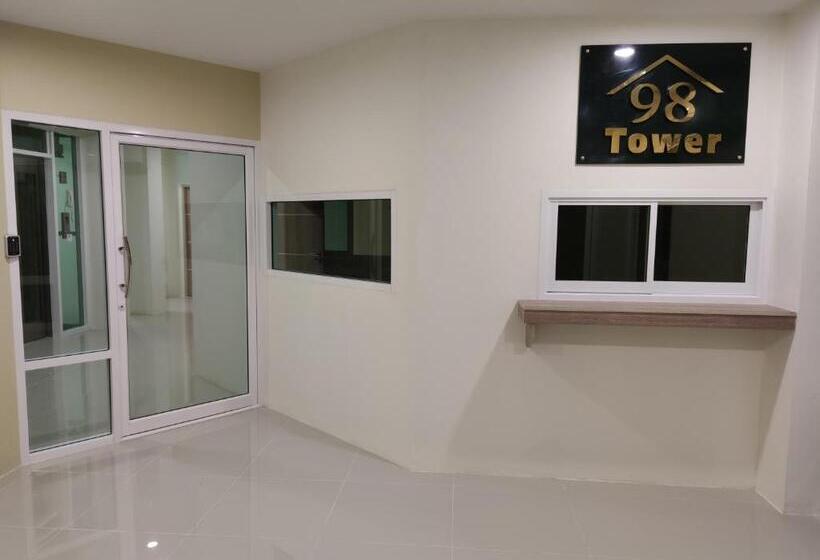فندق صغير 98 Tower Chiang Mai