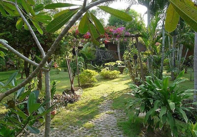 Bangsaray Village Resort