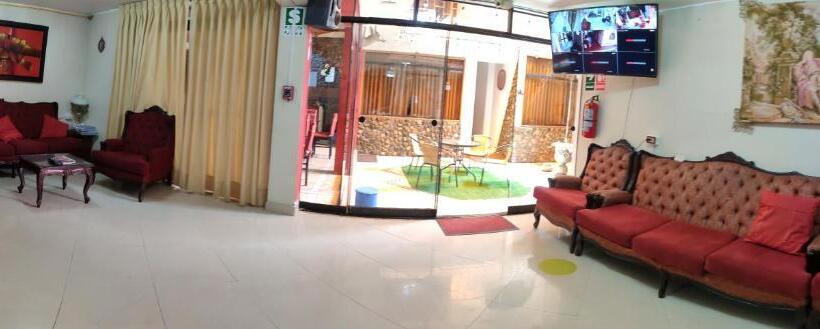 تختخواب و صبحانه Andean Hostel