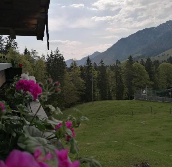 Haus Obweg   Postalm