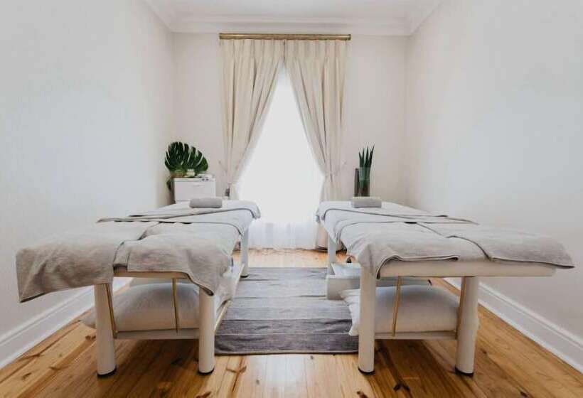 ホテル Akamah Estate