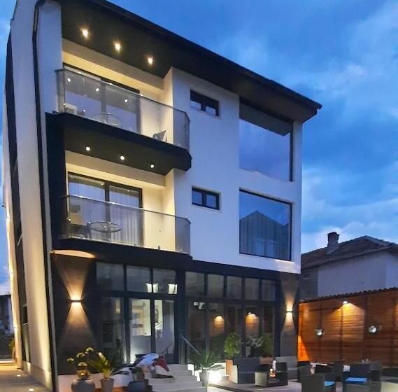 هتل Apartments Mite