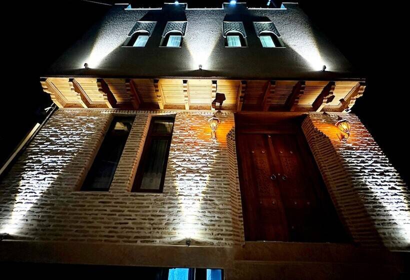 فندق Bobosh Boutique