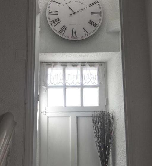 هتل Chez Louisette Chambre