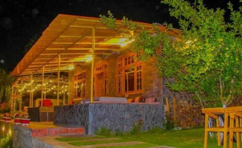 Отель Das E Basi