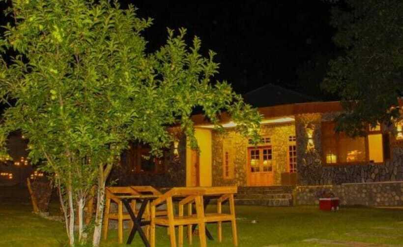 Отель Das E Basi