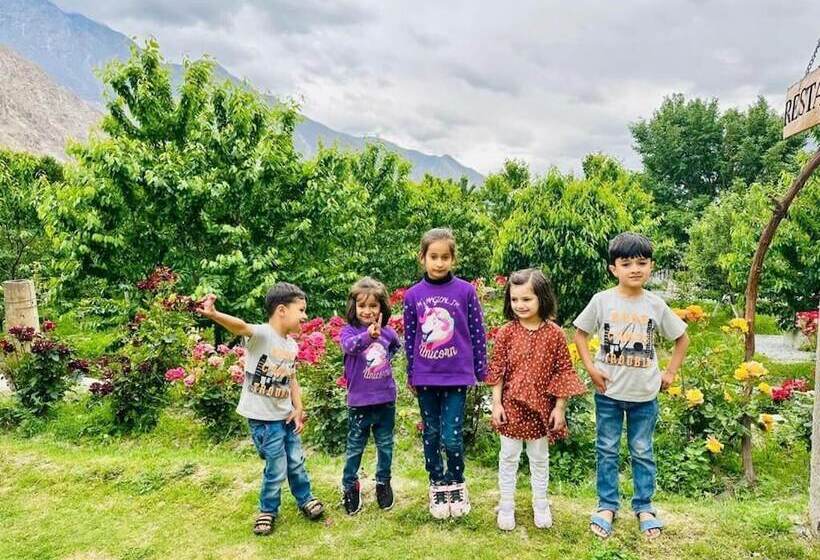 Отель Das E Basi