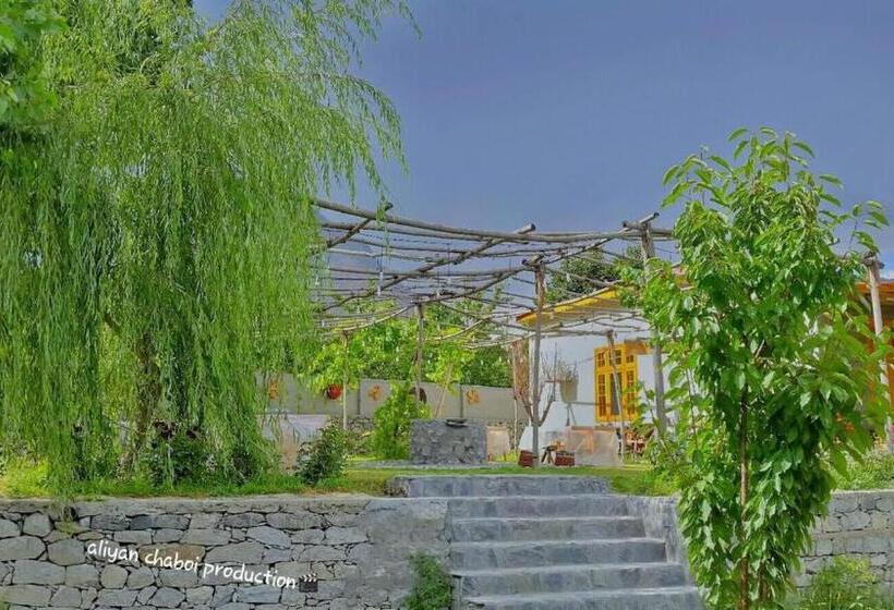 Отель Das E Basi