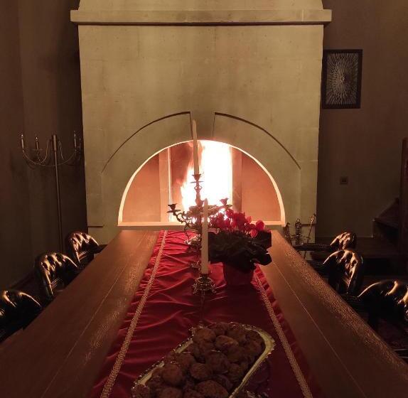 酒店 Four Mansions