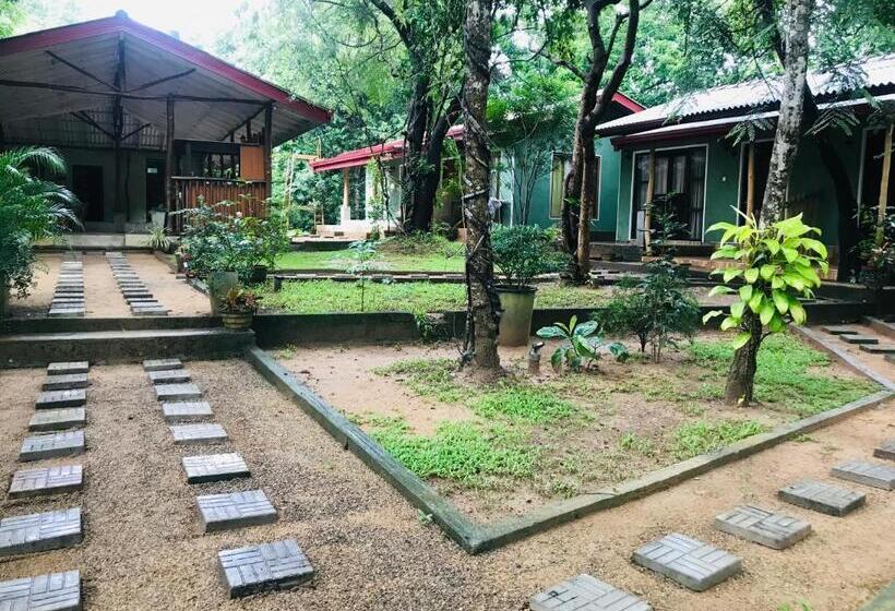 ホテル Green Senz By Wildflower