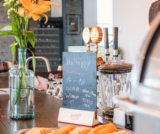 هتل Hótel Goðafoss Fosshóll