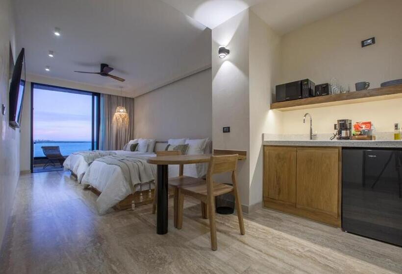 Отель Malecón 1680