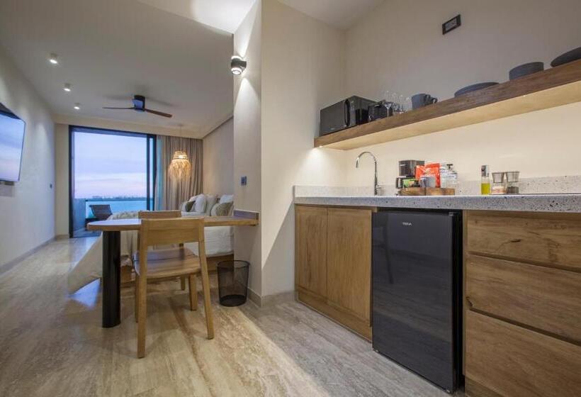 Отель Malecón 1680