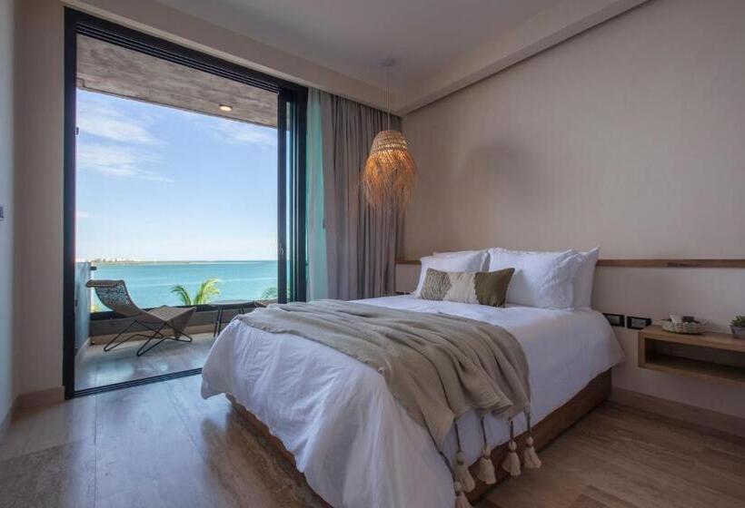 Отель Malecón 1680