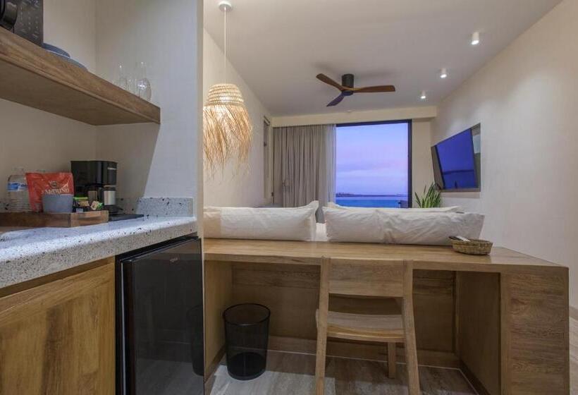 Отель Malecón 1680