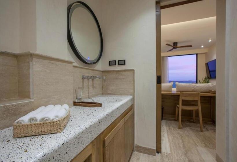 Отель Malecón 1680