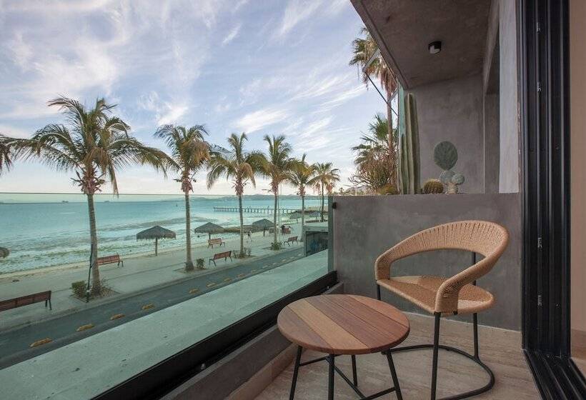 Отель Malecón 1680