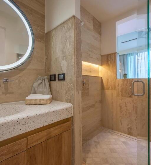 Отель Malecón 1680