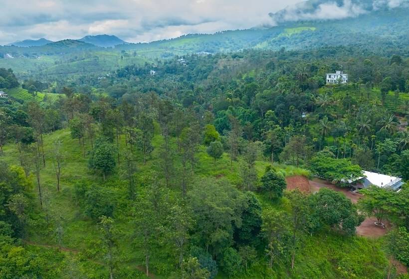 酒店 Misty Heights By The Sanihara