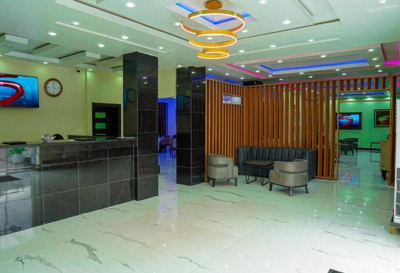 호텔 Romeneo Grand Royal