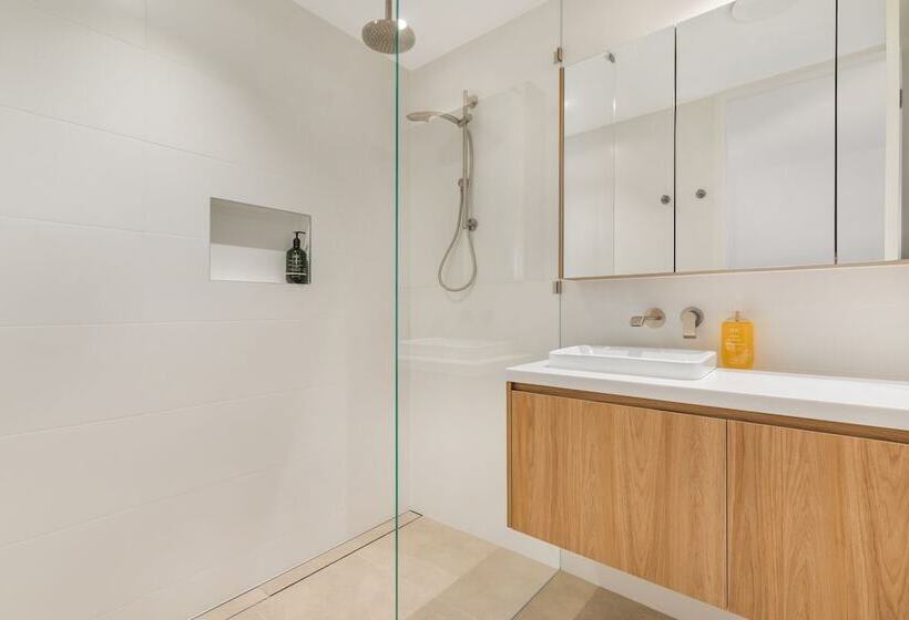 فندق Seanna Residences Bokarina Beach