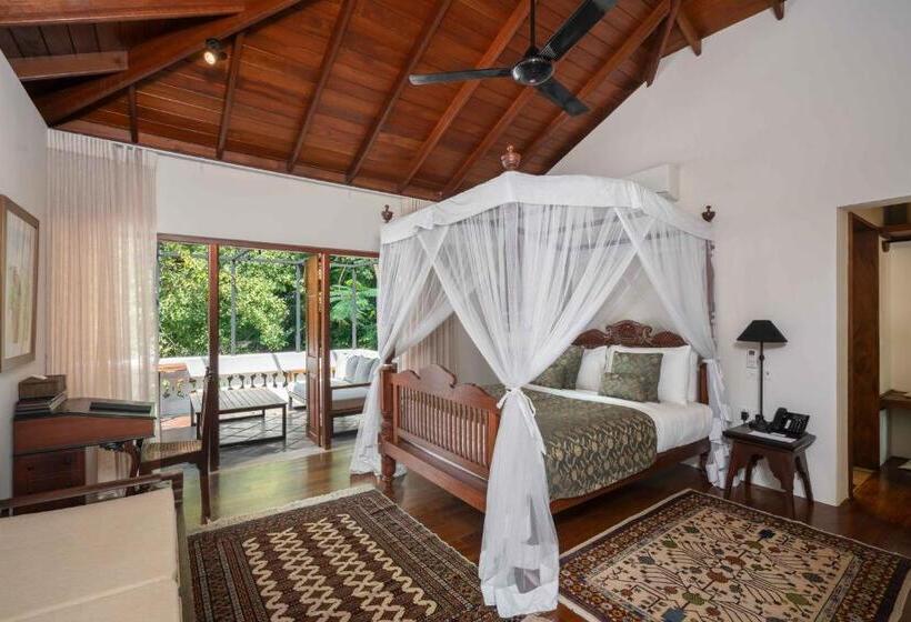 בית מלון כפרי Taru Villas Kandy